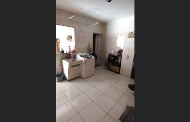 Imagem 13: CASA A VENDA NA REIGIAO DA RIBEIRA FRENTE DE RUA