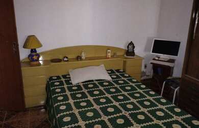 Imagem: O quarto possui 1 Dormitório, 1 Vaga na garagem e está localizado