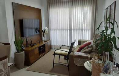 Imagem: O apartamento possui 3 Dormitórios, 2 Banheiros, 2 Vagas na