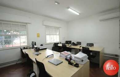 Imagem: O depósito possui 150m² de Área e está localizado em Jardim