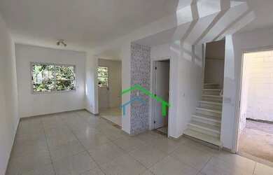 Imagem: A casa em condomínio possui 3 Dormitórios, 2 Banheiros, 2