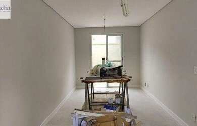 Imagem: A casa em condomínio possui 2 Dormitórios, 2 Banheiros, 1