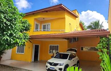 Imagem: A casa em condomínio possui 4 Dormitórios, 5 Banheiros, 5