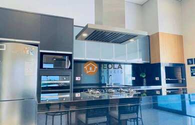 Imagem: A casa em condomínio possui 3 Dormitórios, 4 Banheiros, 4