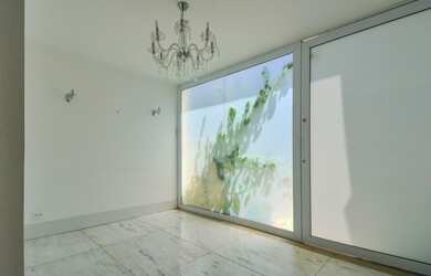 Imagem 10: Casa de Vila, com ou sem mobília, muito espaçosa e excelente localização