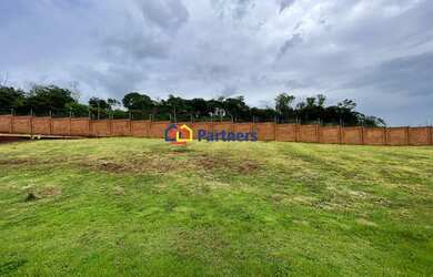 Imagem: O terreno possui 300m² de Área e está localizado em Reserva