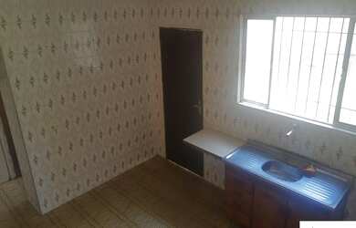 Imagem: A casa possui 2 Dormitórios, 1 Banheiro e 500m² de Área e