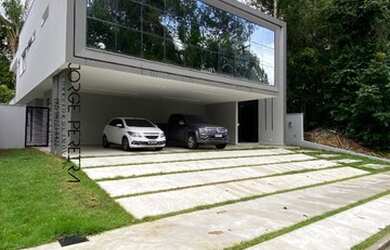 Imagem: A casa em condomínio à venda possui 5 Dormitórios, 5 Banheiros