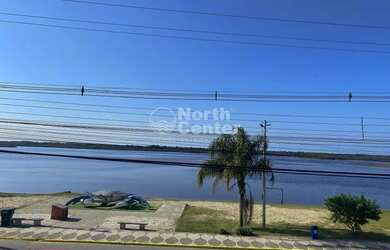 Imagem: O apartamento possui 3 Dormitórios, 1 Banheiro, 1 Vaga na garagem