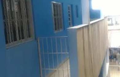 Imagem: A casa possui 1 Dormitório e 1 Banheiro e está localizado