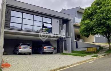 Imagem: A casa em condomínio possui 3 Dormitórios, 5 Banheiros, 5