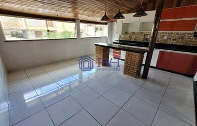 Imagem: A casa possui 5 Dormitórios, 3 Banheiros, 3 Vagas na garagem