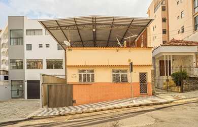 Imagem: Casa espaçosa e bem localizada no São Mateus para venda