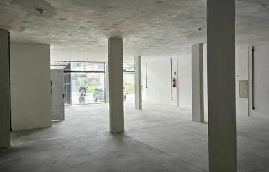 Imagem 5: Sala Comercial / Depósito para Locação Vila Nova, Joinville