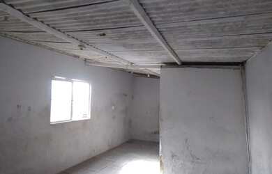 Imagem: A casa à venda possui 2 Dormitórios, 1 Banheiro e 65m² de