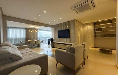 Imagem: O apartamento possui 3 Dormitórios, 3 Banheiros, 3 Vagas na