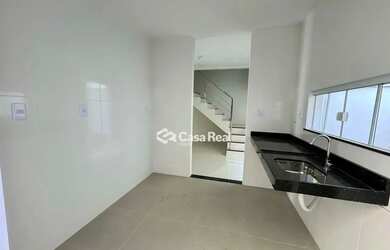 Imagem 2: Casa Moderna em Condomínio Próxima à Cohama