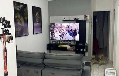 Imagem: O apartamento possui 2 Dormitórios, 1 Banheiro, 1 Vaga na garagem