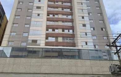 Imagem: O apartamento possui 3 Dormitórios, 1 Banheiro, 1 Vaga na garagem