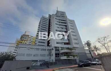 Imagem: O apartamento possui 3 Dormitórios, 2 Banheiros, 2 Vagas na