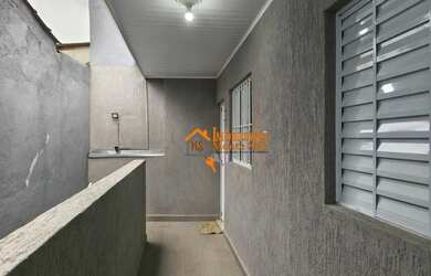 Imagem: A casa possui 2 Dormitórios, 1 Banheiro, 1 Vaga na garagem