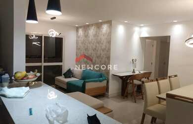 Imagem: O apartamento possui 3 Dormitórios, 1 Banheiro, 2 Vagas na