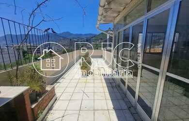 Imagem: O apartamento na cobertura à venda possui 3 Dormitórios, 3