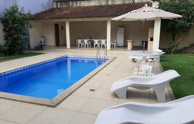 Imagem 6: Angra Condomínio Praia Privativa. Na casa Piscina Sauna Area Gourmet...