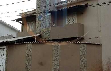 Imagem 1: Ribeirao Preto - Casa Padrão - Dom Bernardo Jose Mielle