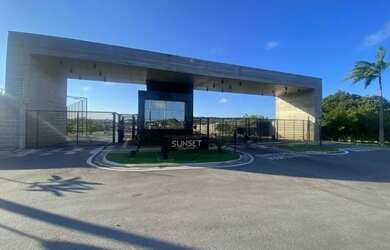 Imagem: O terreno possui 300m² de Área e está localizado em Pitimbu