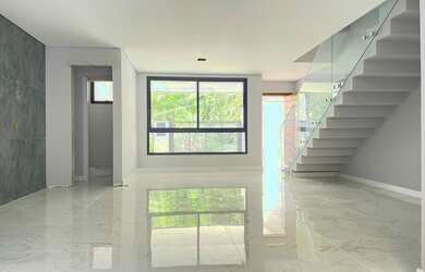 Imagem 2: Sobrado luxo Bairro América,159m2,1suítec/closet 2demi,2vagas individuais,terreno...