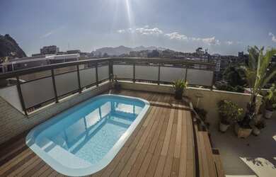 Imagem: O apartamento na cobertura possui 4 Dormitórios, 4 Banheiros