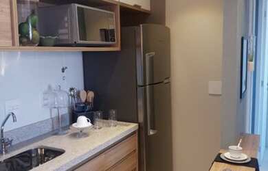 Imagem 2: Apartamento para venda possui 51 metros quadrados com 2 quartos em Centro...