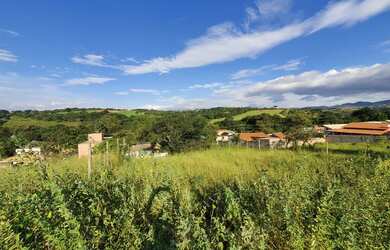 Imagem 3: Lote em Bicas 360 m2 com asfalto, escritura e registro