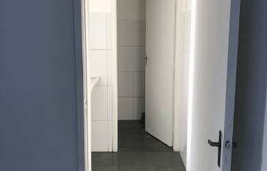 Imagem 13: Loja e sobreloja grandes bem localizadas na Santa Ifigênia para locação...