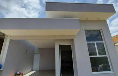 Imagem: A casa em condomínio possui 3 Dormitórios, 2 Banheiros, 2