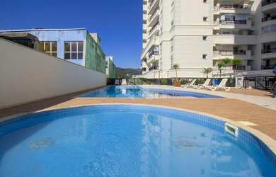 Imagem: O apartamento possui 2 Dormitórios, 2 Banheiros, 2 Vagas na