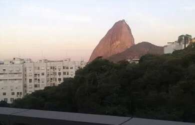 Imagem: O apartamento possui 3 Dormitórios, 4 Banheiros, 3 Vagas na