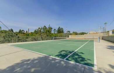 Imagem: O terreno está localizado em Jansen, Gravataí à venda por