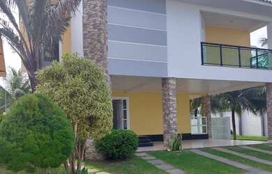 Imagem: A casa em condomínio possui 4 Dormitórios, 4 Banheiros, 3