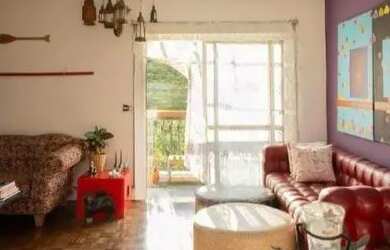 Imagem: O apartamento possui 3 Dormitórios, 3 Banheiros, 2 Vagas na