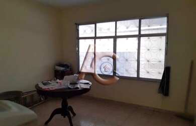 Imagem 10: Três casas em Cordovil. Varanda, Área de serviço, 316m² de Áreae3...