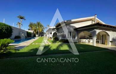 Imagem: O depósito à venda possui 2 Vagas na garagem e 550m² de Área