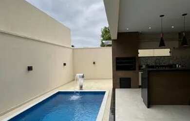 Imagem: A casa em condomínio possui 4 Dormitórios, 5 Banheiros, 4