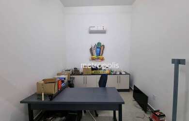 Imagem: O depósito possui 11m² de Área e está localizado em Santa