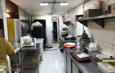 Imagem 10: Vendo gastrobar. Varanda, 187m² de Áreae5 Vagas na garagem