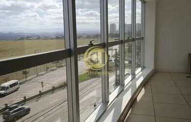 Imagem: O depósito possui 2 Vagas na garagem, 70m² de Área e está