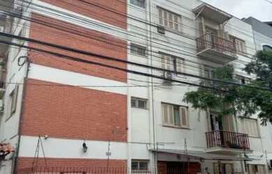 Imagem: O apartamento possui 1 Dormitório, 1 Banheiro, 53m² de Área