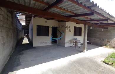 Imagem: A casa possui 2 Dormitórios, 2 Banheiros, 4 Vagas na garagem