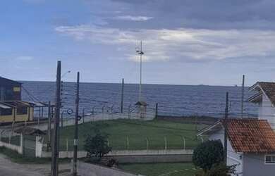 Imagem: O apartamento possui 3 Dormitórios, 1 Banheiro, 3 Vagas na